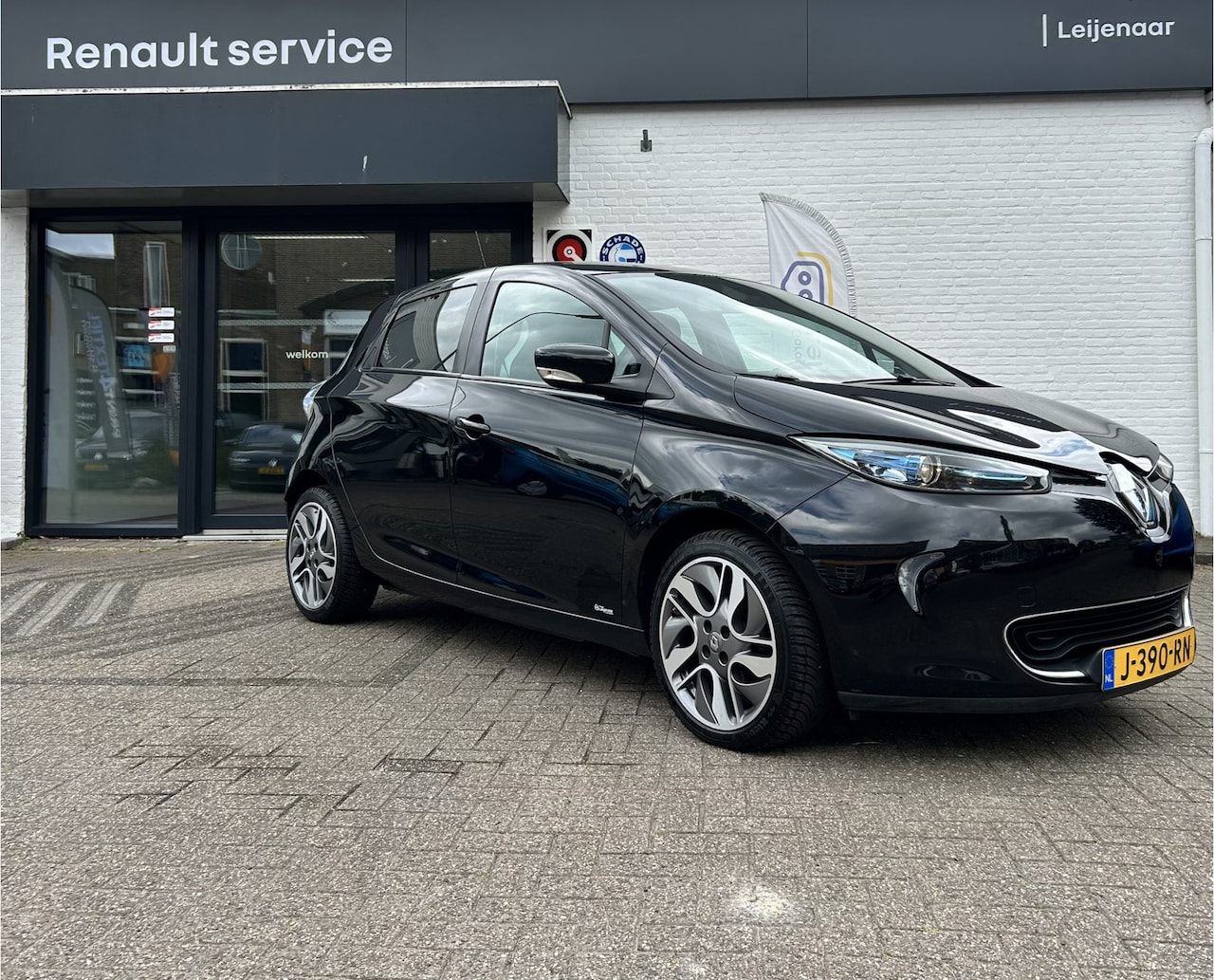 Renault Zoe - Q210 Zen Quickcharge 22 kWh (ex Accu) | Automatische airco | achteruitrijcamera | Bleutoot - AutoWereld.nl
