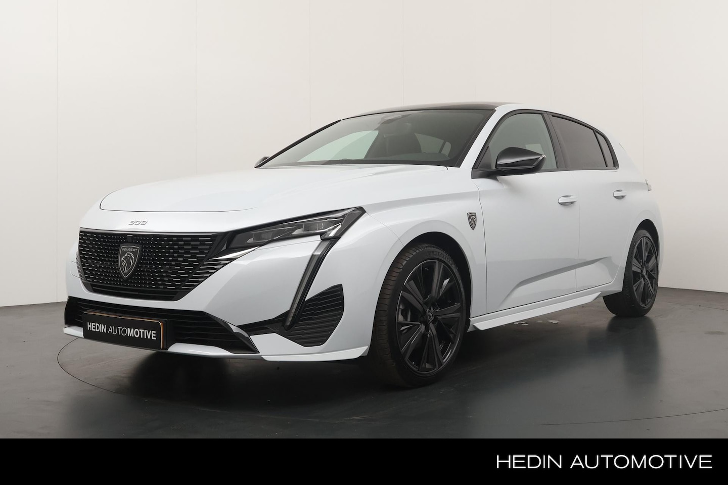 Peugeot 308 - 1.2 Hybrid 145 e-DCS6 GT | Panoramisch Schuifdak | Trekhaak | Focal  HiFi Systeem | Climat - AutoWereld.nl