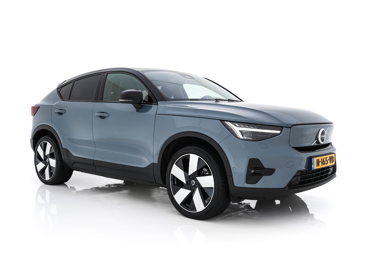 Volvo C40 - Recharge Twin Intro Edition 78 kWh [ 3-Fase ] (INCL.BTW) Aut. *PANO | LEATHER-ALCANTARA | - AutoWereld.nl