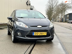 Ford Fiesta - 1.6 Titanium 5drs Airco/Pdc Nieuwe Apk