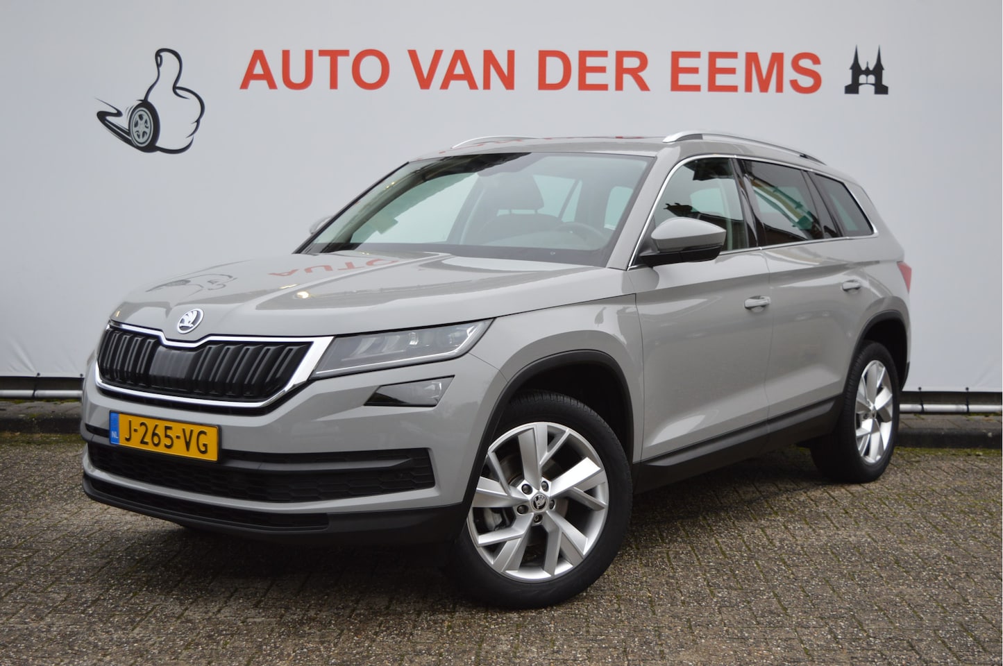 Skoda Kodiaq - 1.5 TSI Busn. Ed NL-auto / Camera / Apple,android / Lmv 19" / Trekhaak - AutoWereld.nl
