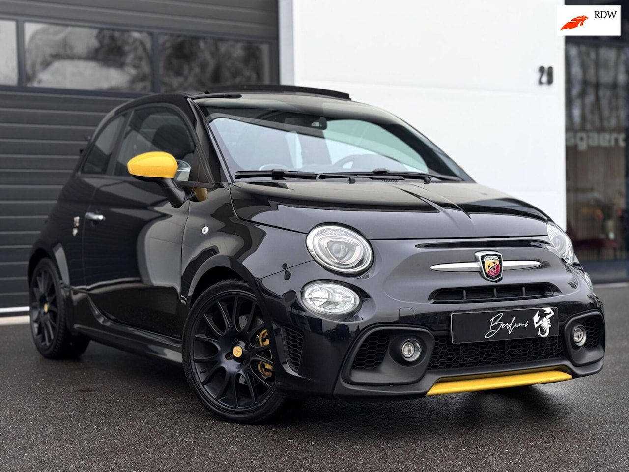 Fiat 500 C - 1.4 T-Jet Abarth 595 Pista 165PK | Cabrio |Uniek! - AutoWereld.nl