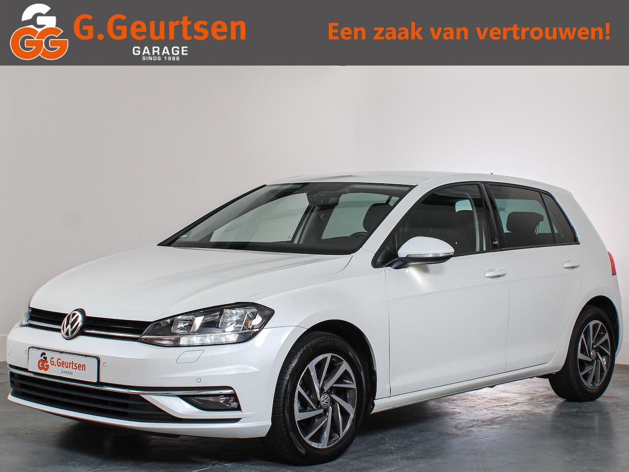 Volkswagen Golf - 1.0 TSI, Sound, ACC, Camera, Apple CarPlay/Android Auto - AutoWereld.nl