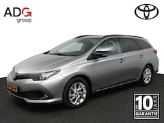 Toyota Auris - 1.8 Hybrid Energy Plus | Cruise Control | Achteruitrijcamera | Navigatie | Trekhaak |