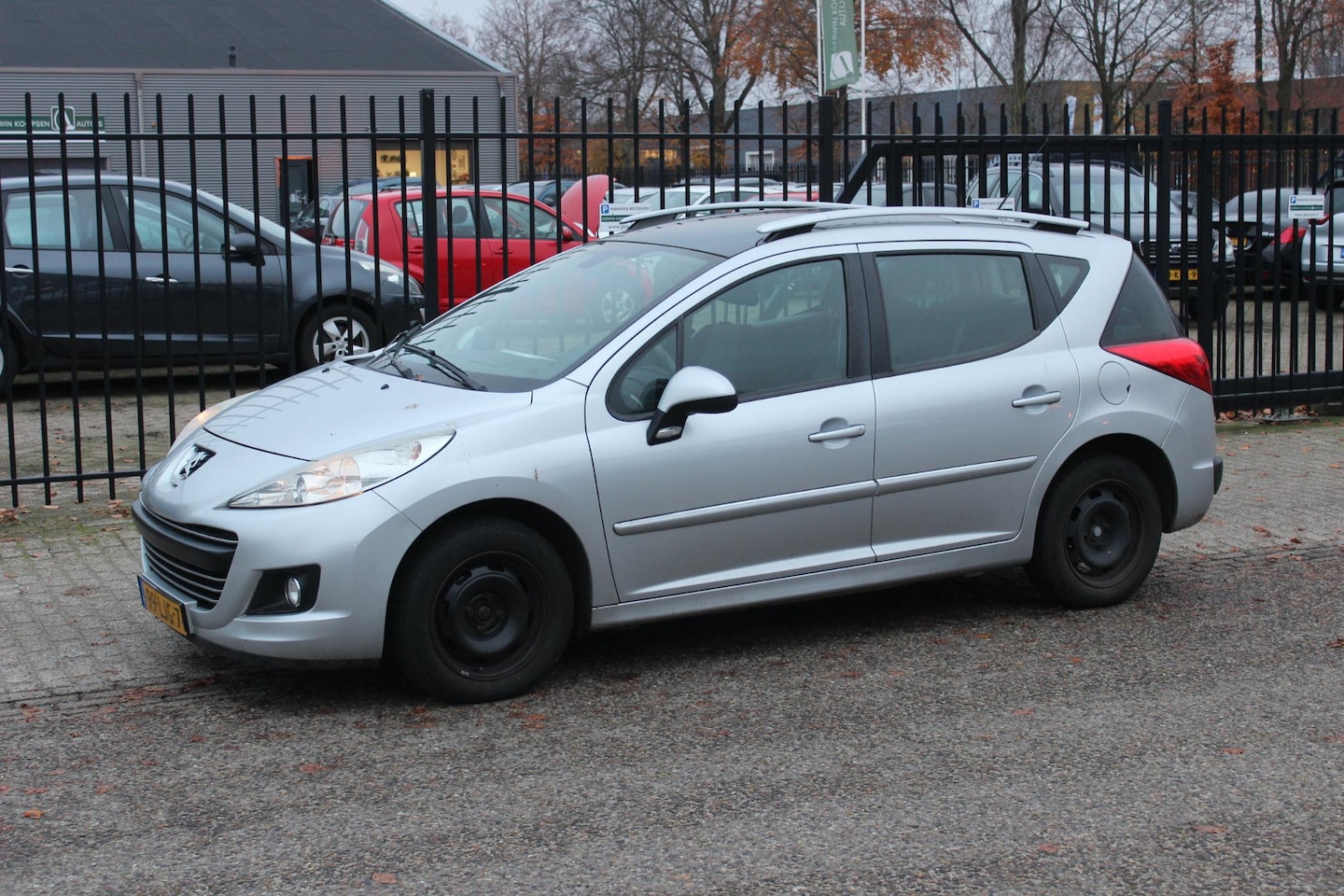Peugeot 207 SW - 1.6 VTi XS 1.6 VTi XS, LEES TEKST! - AutoWereld.nl