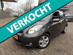 Toyota Yaris - 1.3 VVTi Aspiration AUTOMAAT *AIRCO*ELEKTR. RAMEN*LM. VELGEN*FLIPPERS*5DRS