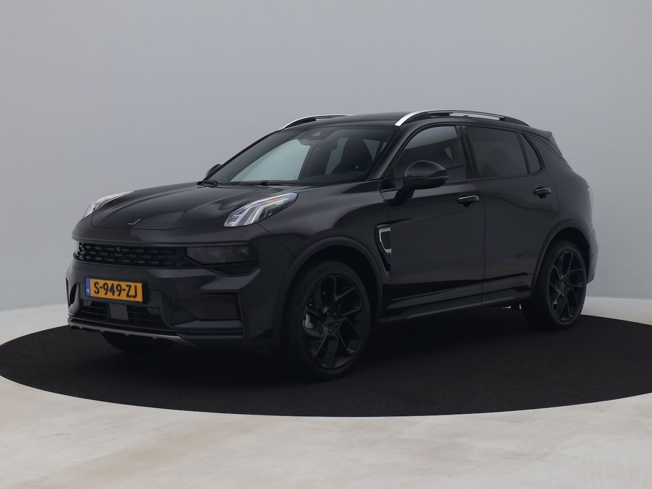 Lynk & Co 01 - 1.5 Plug-in Hybrid | 360° | BLACK | ZWARTE HEMEL | NLD AUTO - AutoWereld.nl