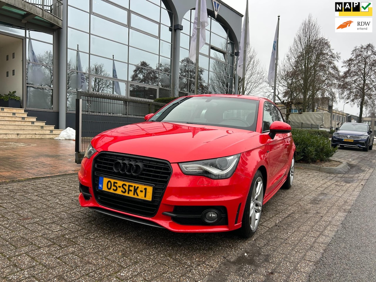 Audi A1 - 1.4 TFSI Pro Line S aut /half leder/navi/17 inch - AutoWereld.nl