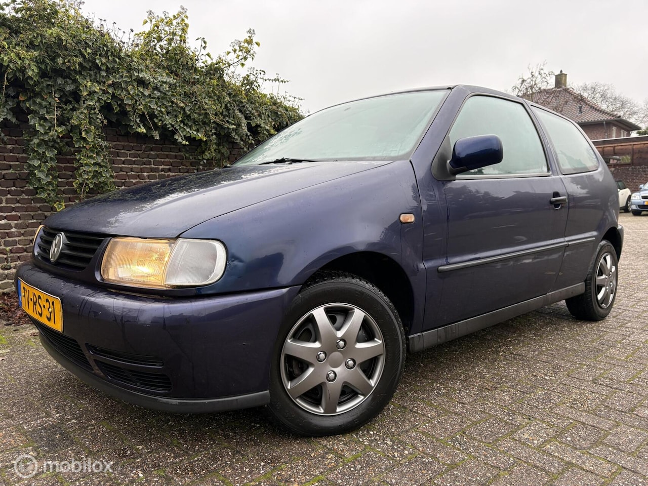 Volkswagen Polo - 1.6 AUTOMAAT / Trekhaak - AutoWereld.nl