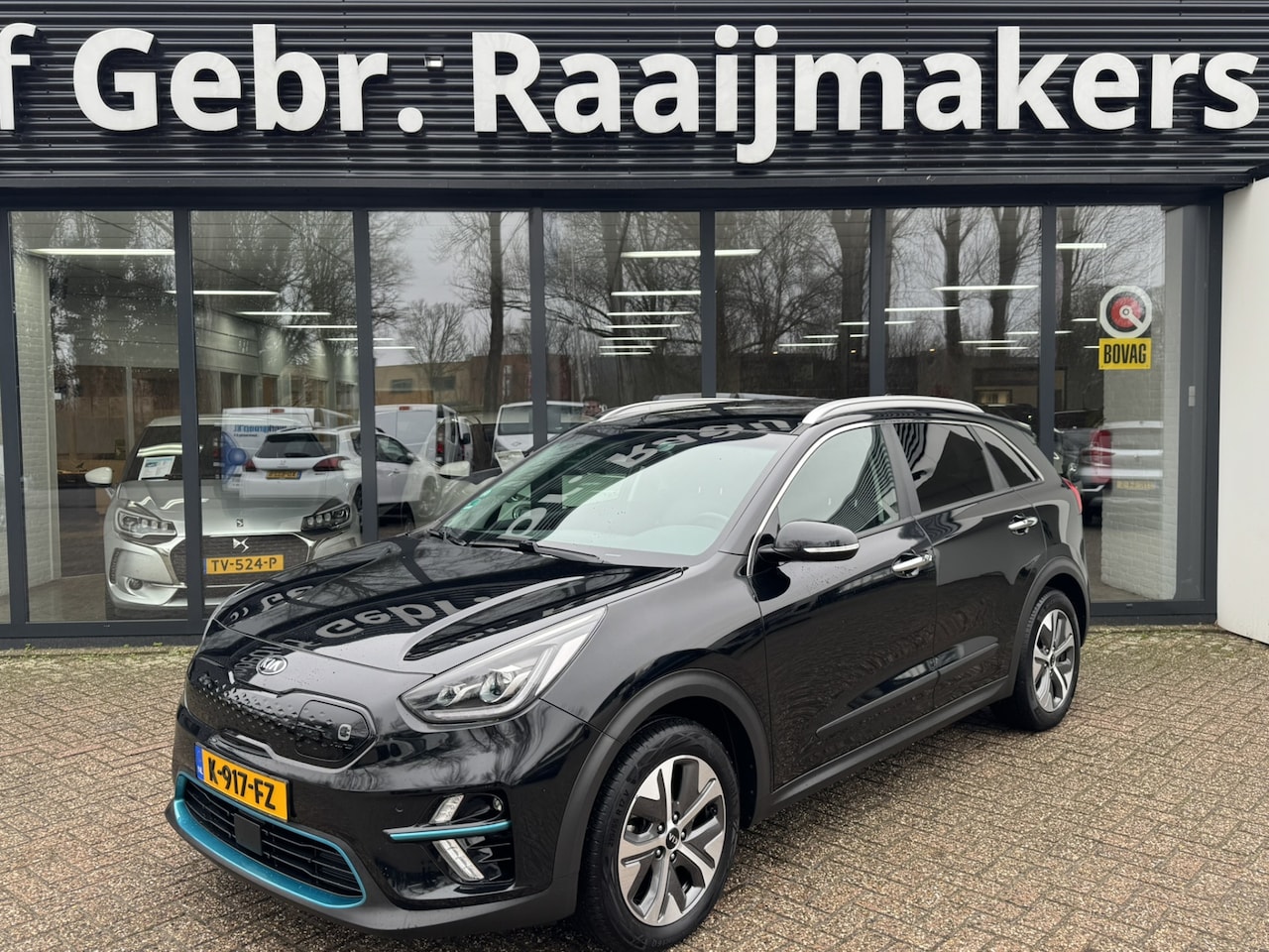 Kia e-Niro - ExecutiveLine 64 kWh ExecutiveLine 64 kWh*3-Fase* - AutoWereld.nl