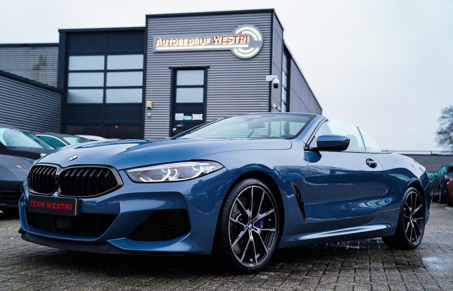 BMW 8-serie - M850i xDrive High Executive | Harman Kardon | Barcelona Blau | Adaptieve cruise | Laser LE - AutoWereld.nl