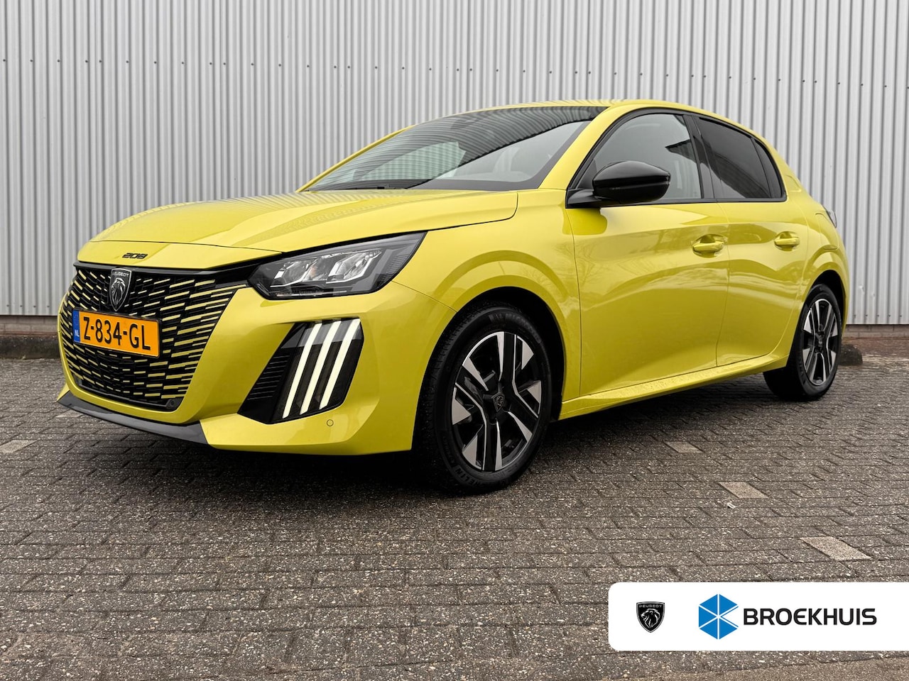Peugeot 208 - 1.2 PureTech 100PK Allure | Demo Deal | Camera | parkeersensoren | Apple Carplay / Android - AutoWereld.nl