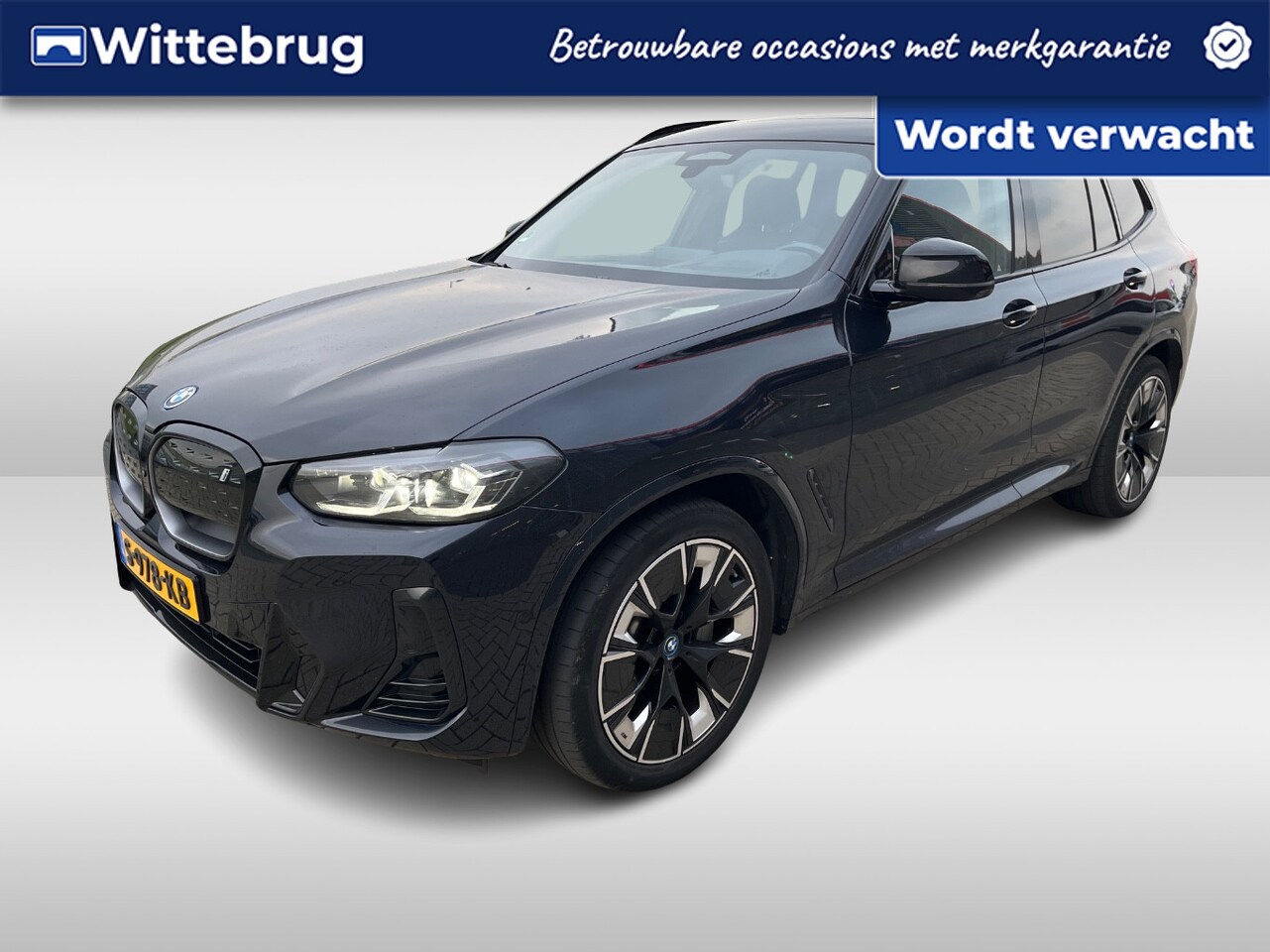 BMW iX3 - High Executive 286PK 80 kWh / Panoramadak / Zwenkbare Trekhaak / 360 Camera / Head-Up Disp - AutoWereld.nl