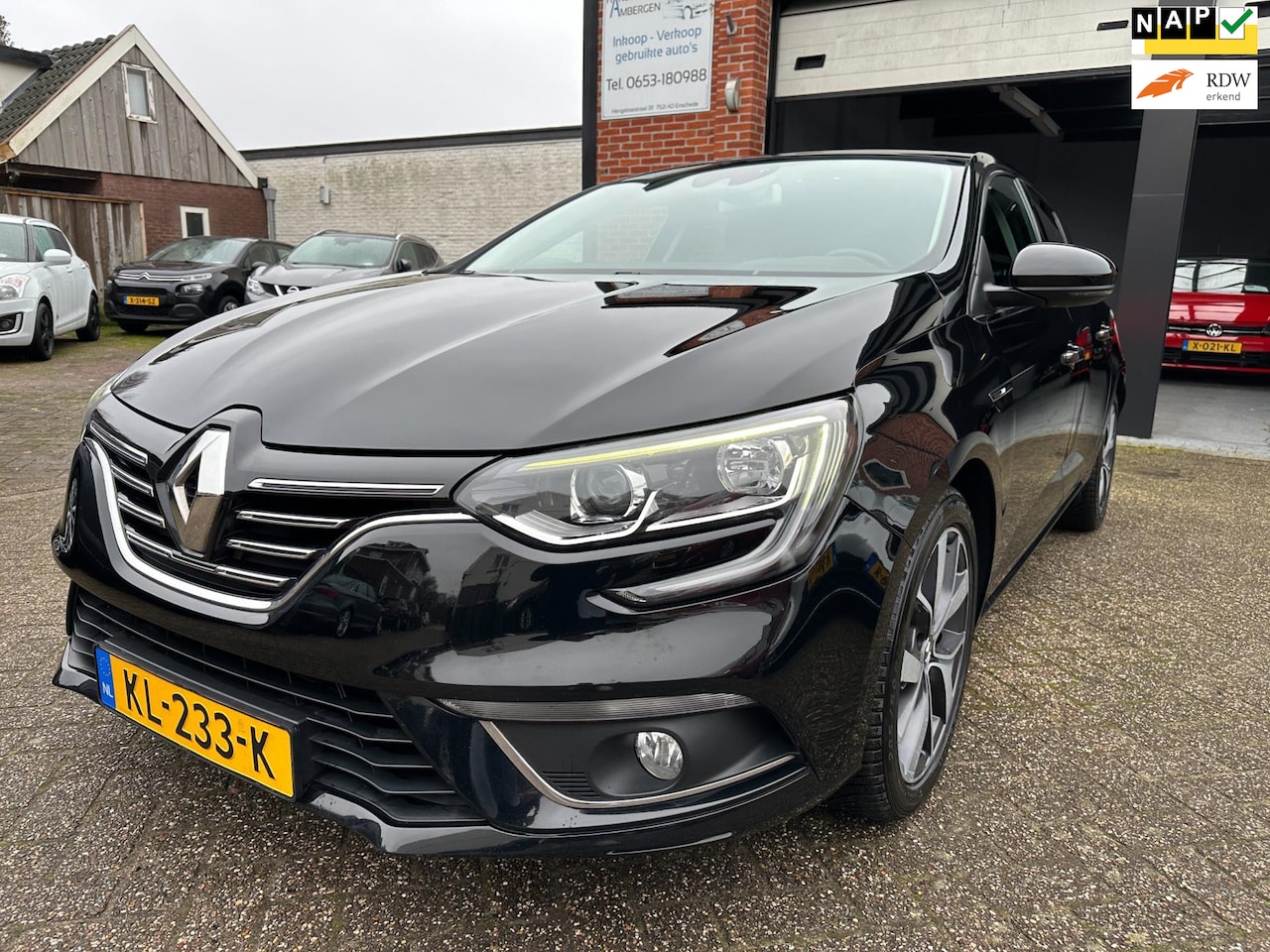 Renault Mégane - 1.2 TCe Bose NAVI-CLIMA-LEDER-PDC-CRUISE - AutoWereld.nl