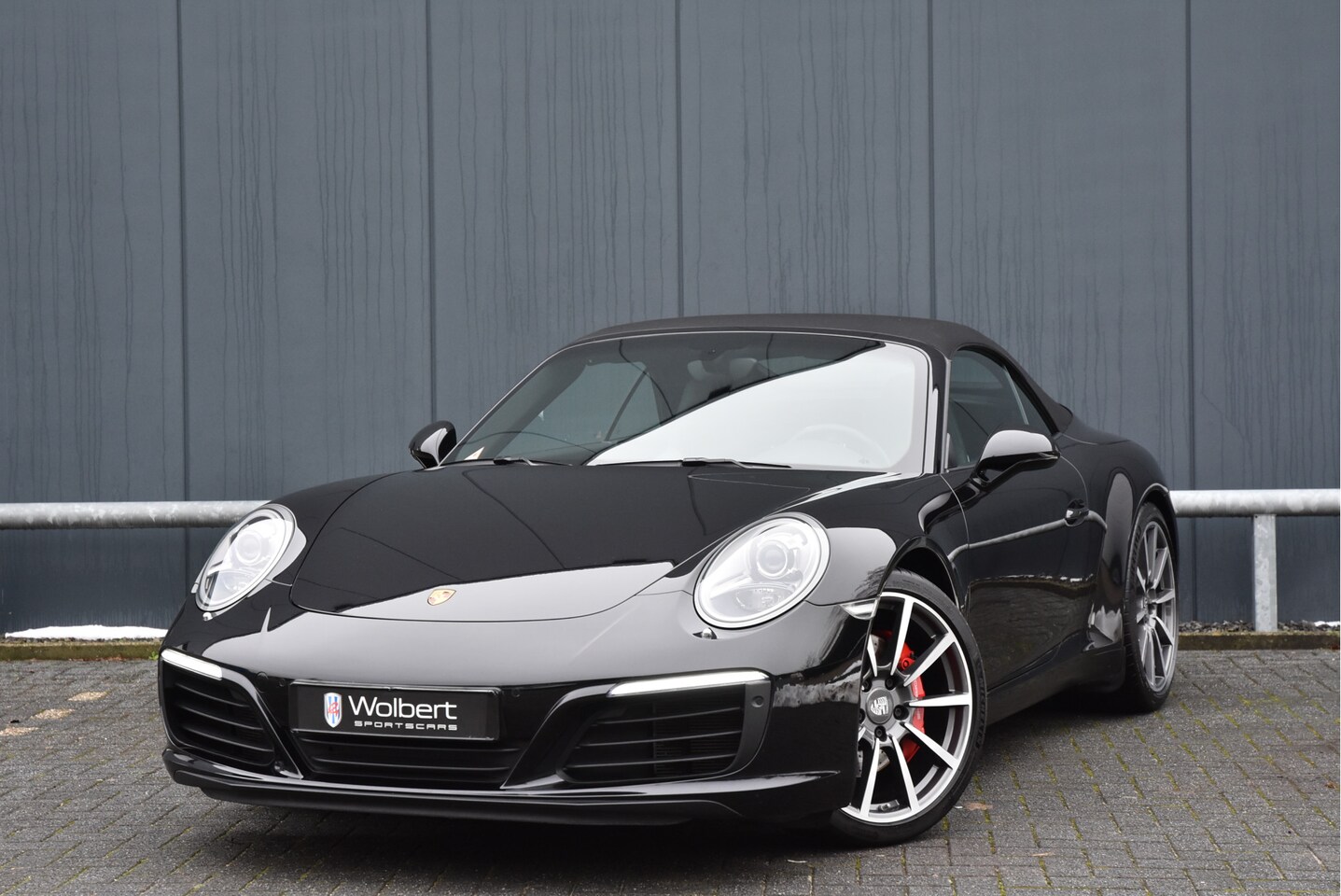 PORSCHE 911 CARRERA S