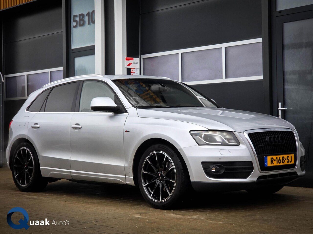 Audi Q5 - 3.2 FSI Quattro LEES TEKST | PANO | LEER | STOELVERWARMING - AutoWereld.nl