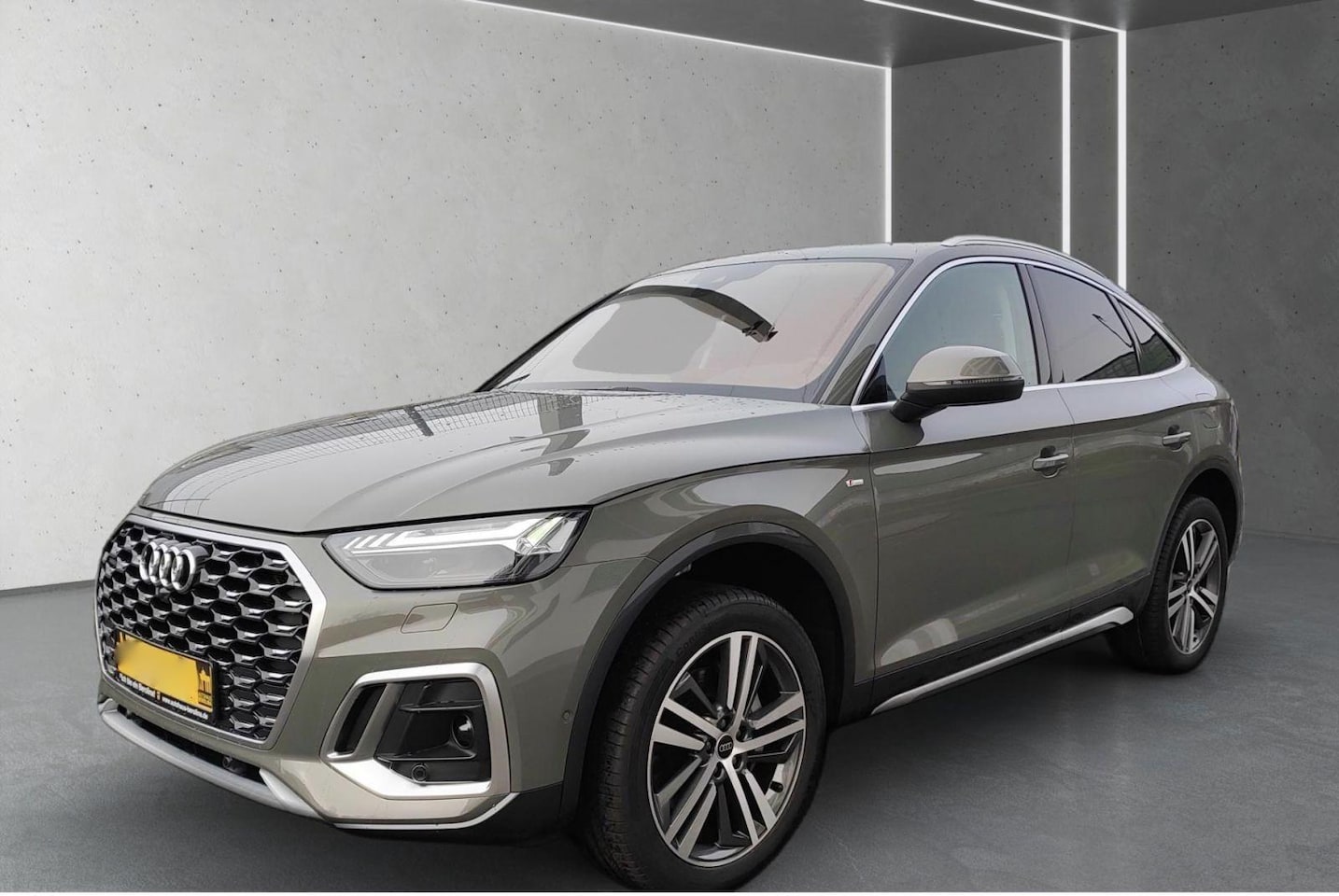 Audi Q5 Sportback - 50 TFSI e Sportstoelen  ACC - AutoWereld.nl
