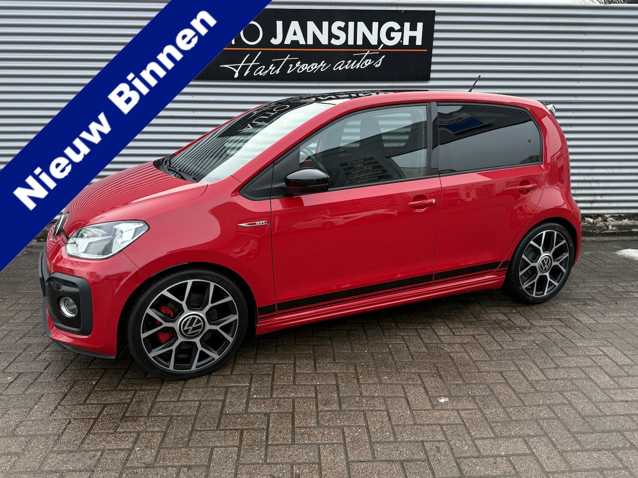 Volkswagen Up! - 1.0 TSI GTI 116pk als nieuw! | Clima | Camera | PDC Achter | Bluetooth | Cruise | Stoelver - AutoWereld.nl