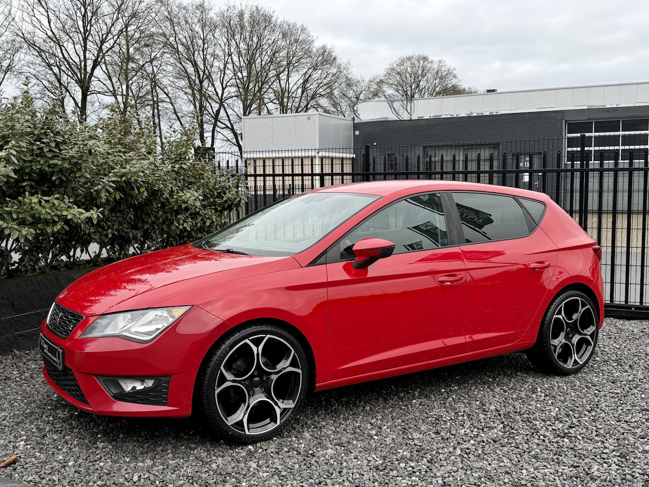 SEAT Leon - 1.4 TSI FR Navi|Cruis|H-Leer 140PK Rood! - AutoWereld.nl
