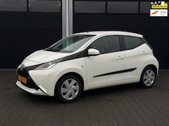 Toyota Aygo - 1.0 VVT-i x-play/Bomvoll/Cruisecontrol/Airco