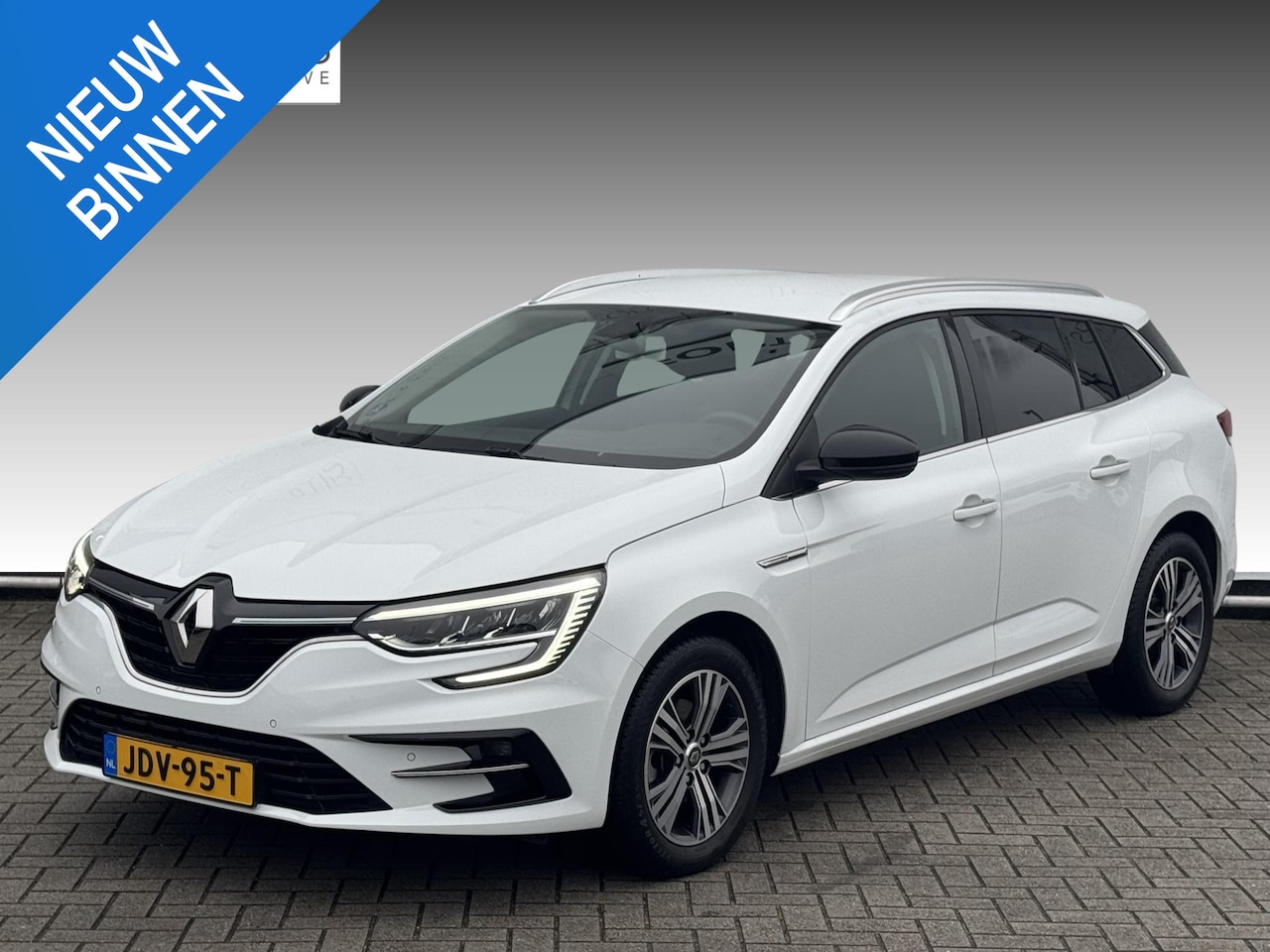 Renault Mégane Estate - 1.3 TCe 140 EDC Equilibre CARPLAY | PDC | LMV 1/2 LEDER - AutoWereld.nl
