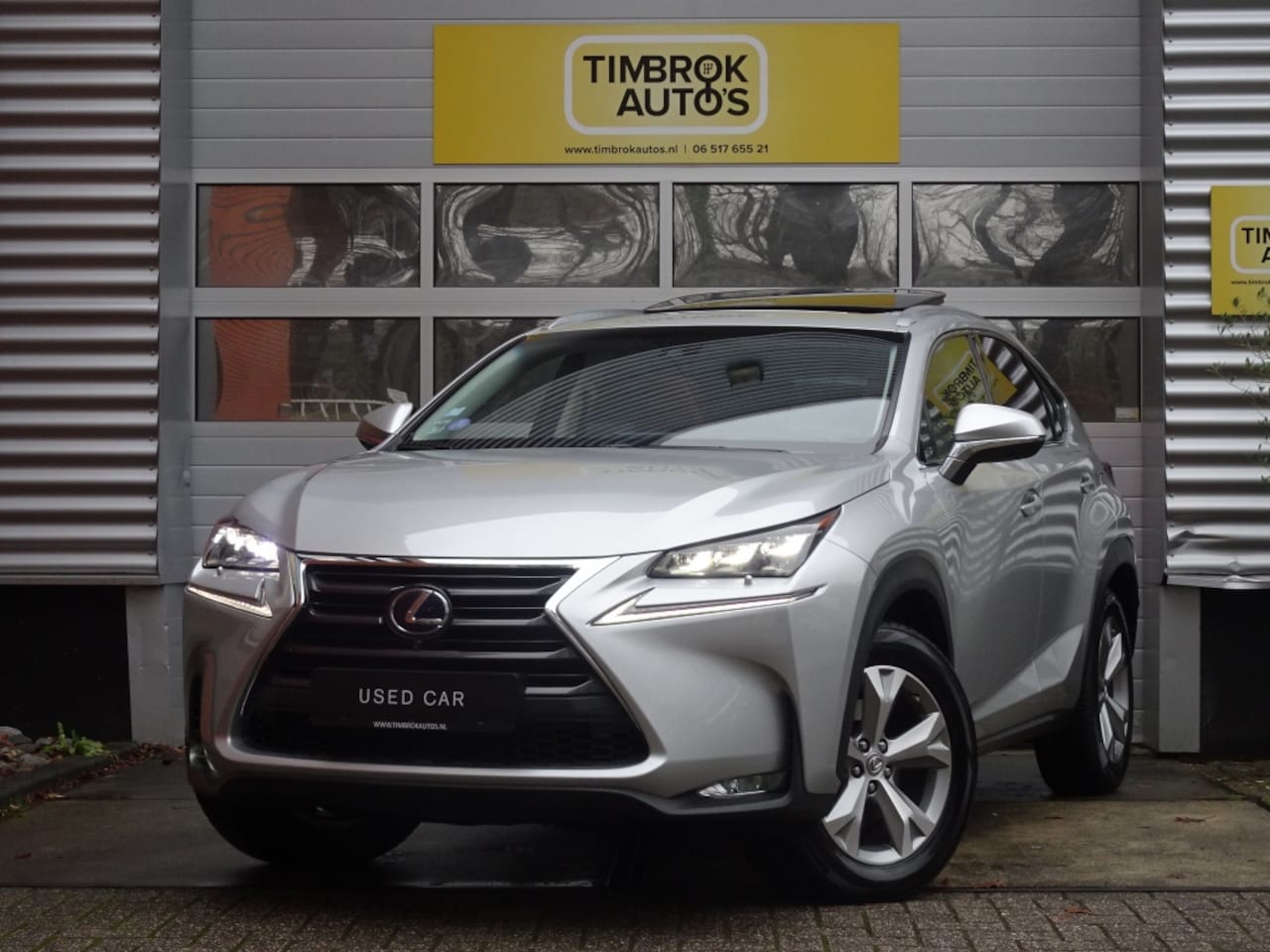 Lexus NX - 300h AWD President *Open dak/Mark Levinson/Stoelkoeling/Trekhaak - AutoWereld.nl
