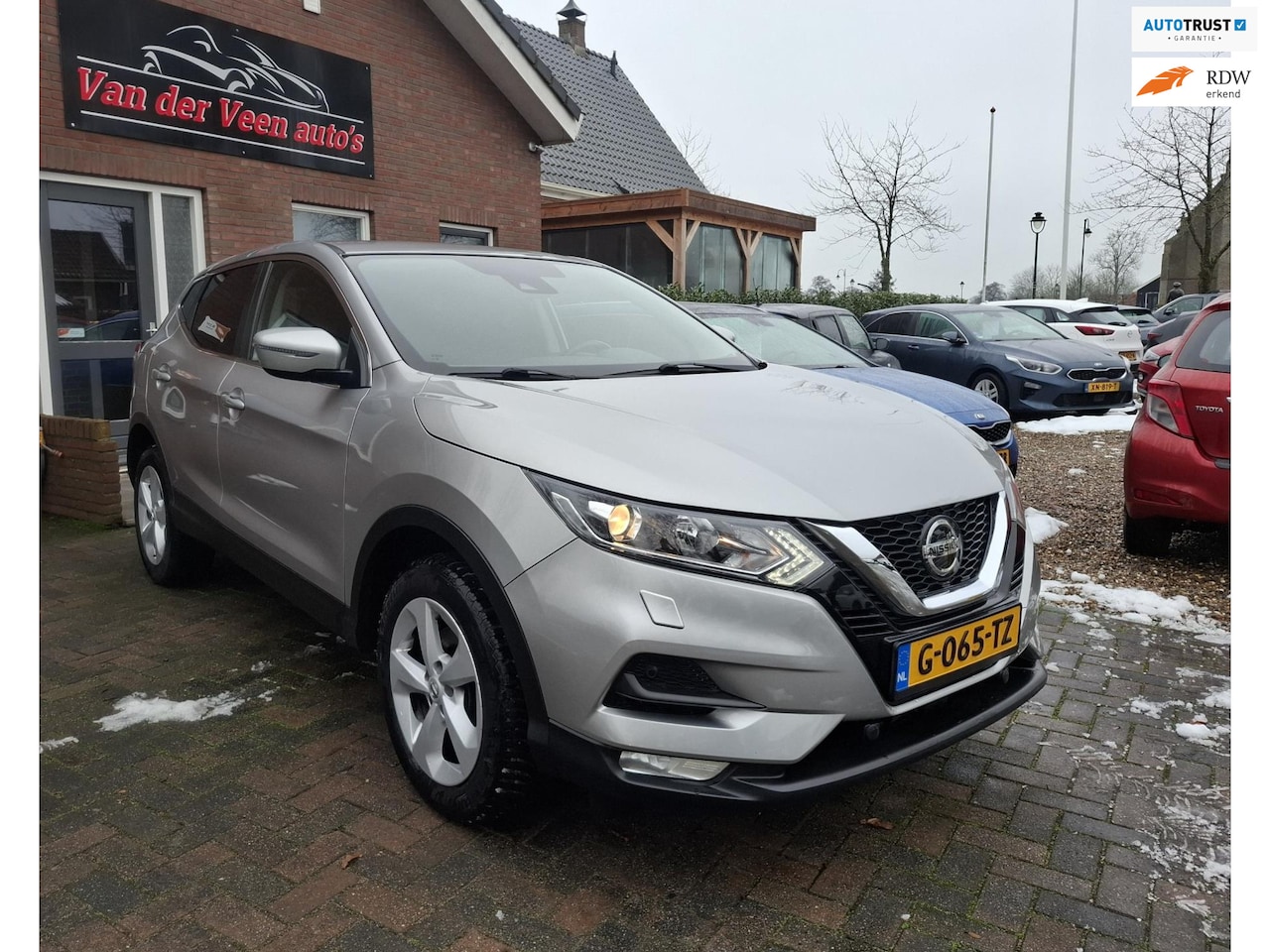 Nissan Qashqai - 1.3 DIG-T Business Edition. Boekjes aanwezig, zeer netjes. O.a. carplay, camera, stoelverw - AutoWereld.nl
