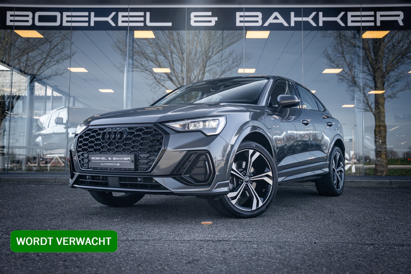 Audi Q3 Sportback - 45 TFSI e S Edition - 20inch - Optiek zwart -SONOS - AutoWereld.nl