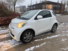 Toyota iQ - 1.0 VVTi Aspiration Airco Snow White Metallic