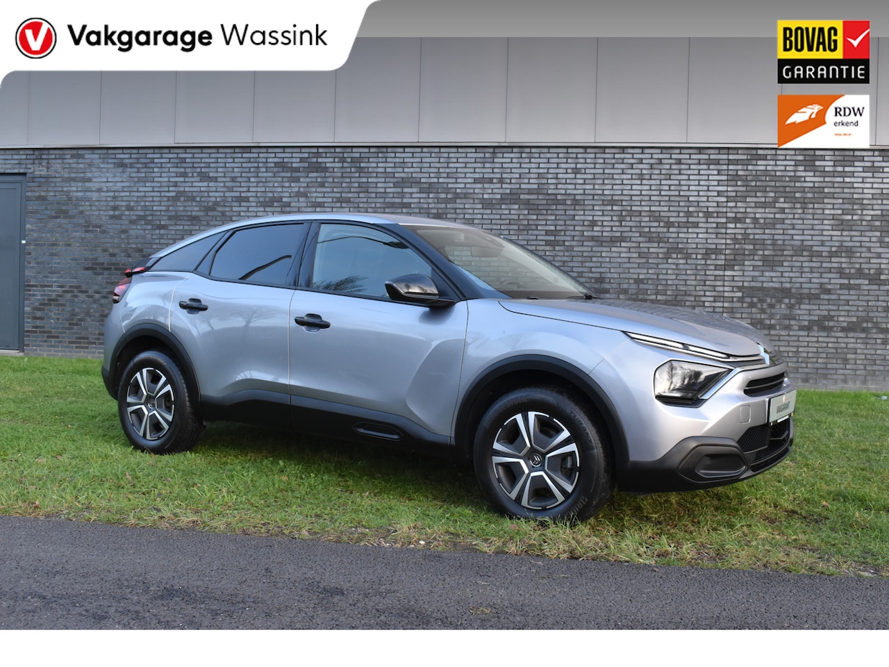 Citroën C4 - 1.2 Live Airco Cruisecontrol Carkit Btw auto Nieuwe-distriem - AutoWereld.nl