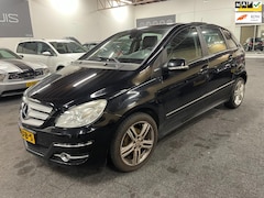 Mercedes-Benz B-klasse - 160 Benzine START NIET