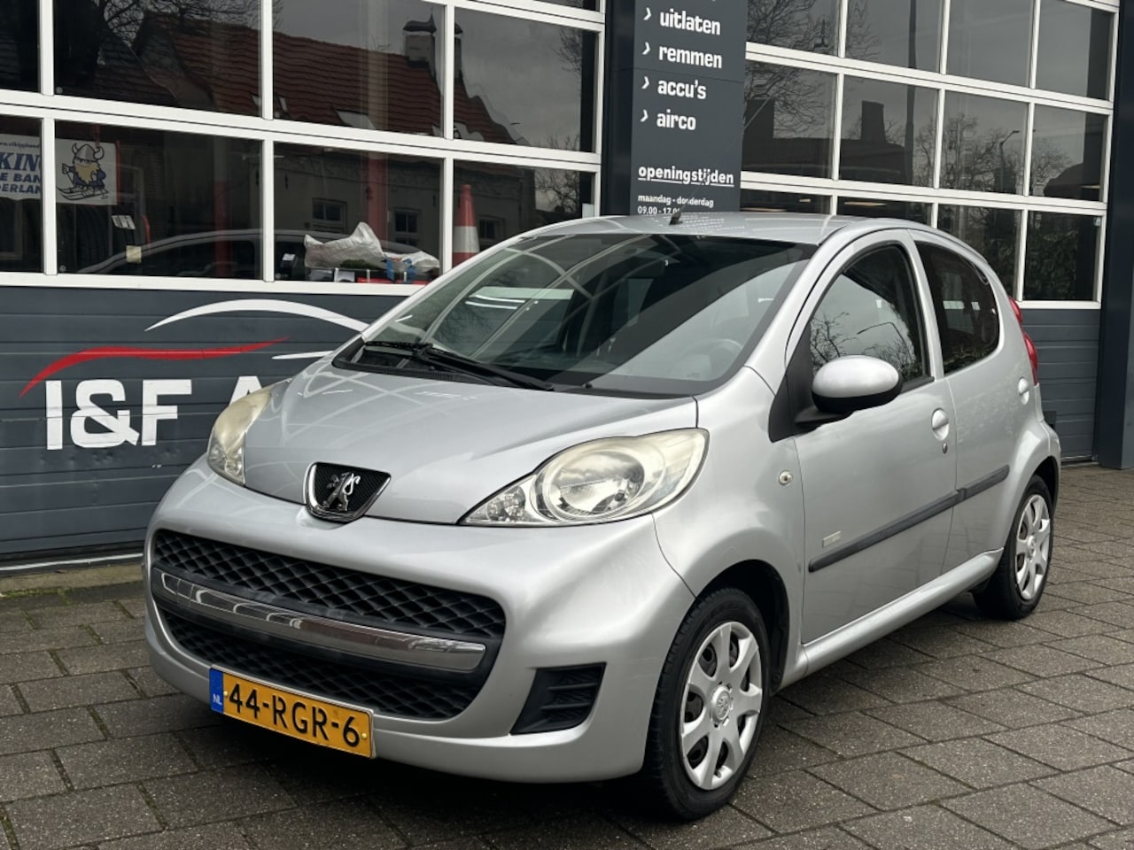 Peugeot 107 - 1.0-12V Airco 5-Deurs NAP - AutoWereld.nl