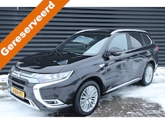 Mitsubishi Outlander - 2.4 PHEV Instyle Opendak, Adaptive Cruise, NL-Auto, Trekhaak