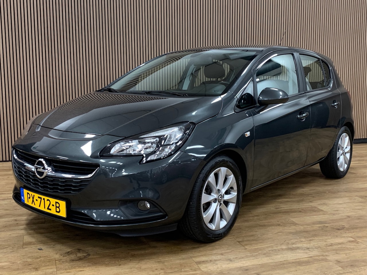 Opel Corsa - 1.4 Edition|Airco|5 Deurs|152000KM| - AutoWereld.nl