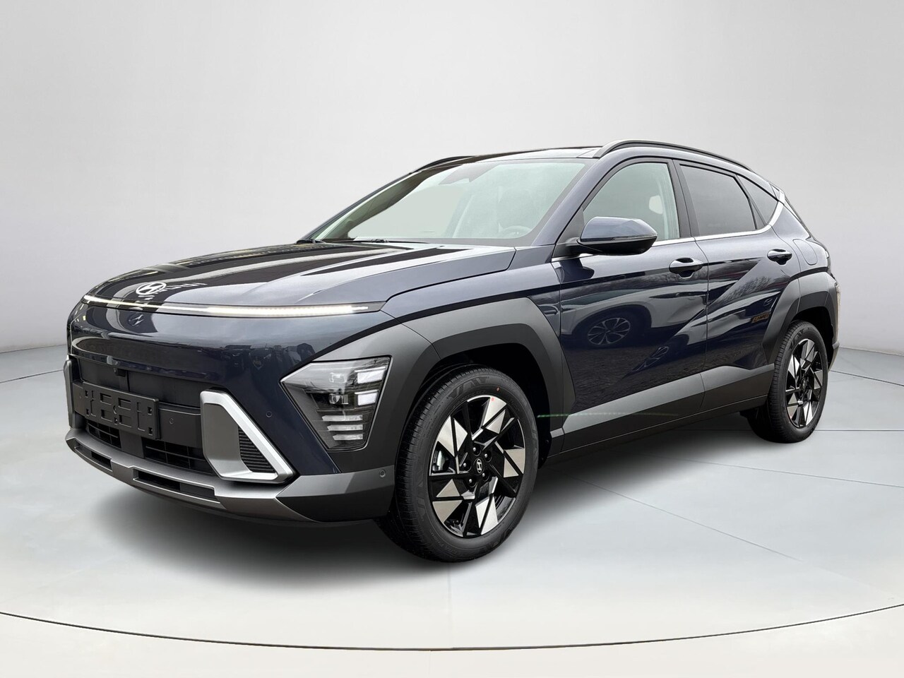 Hyundai Kona - 1.6 GDI HEV Premium Sky | Uit voorraad leverbaar! | Schuif-/kantel dak | Elektrische stoel - AutoWereld.nl