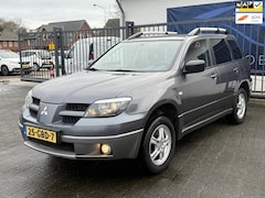 Mitsubishi Outlander Sport - 2.0 Travel / AIRCO / LMV / TREKHAAK / NAP