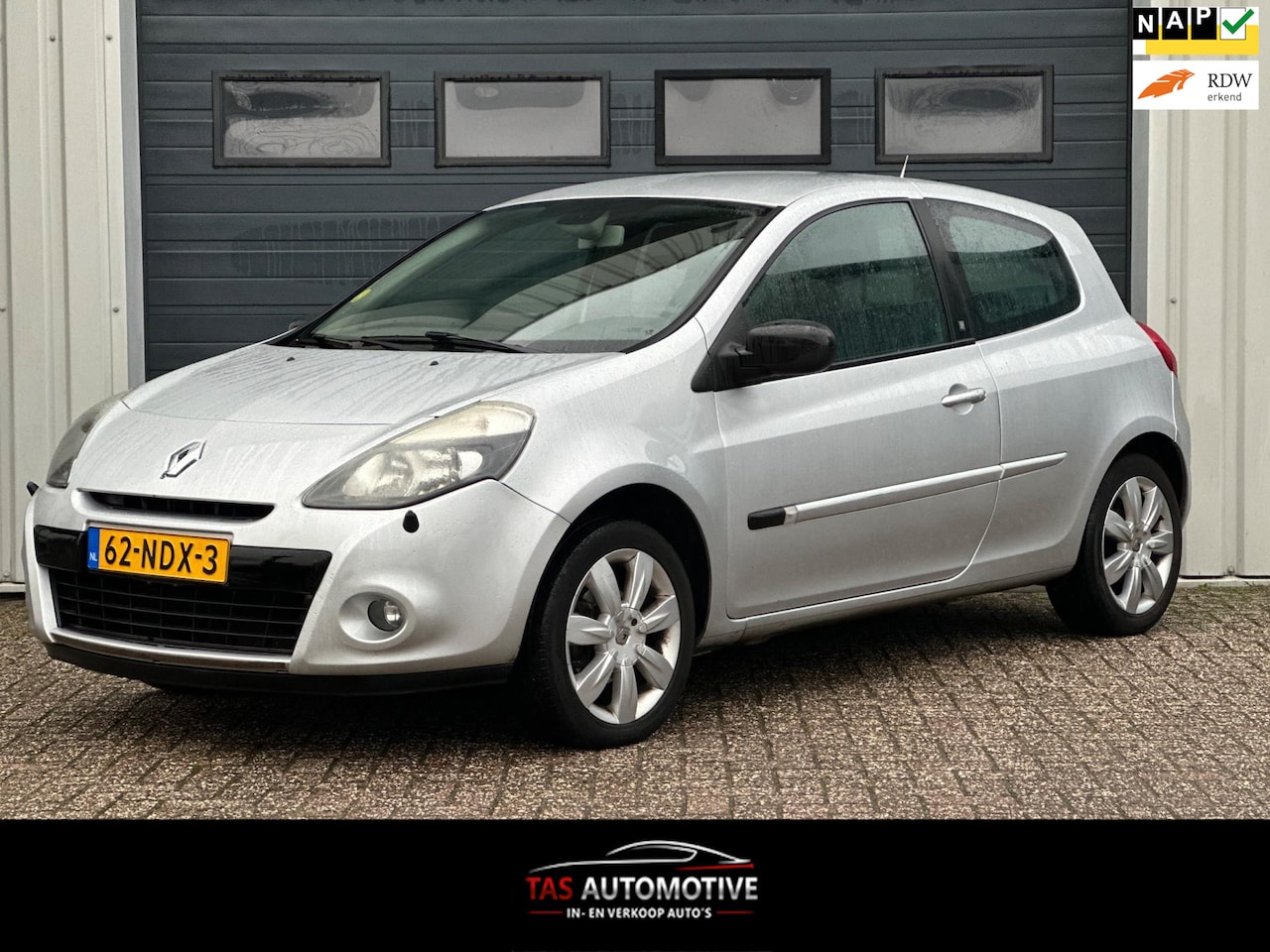 Renault Clio - 1.6 20th Anniversary AUTOMAAT / NAVI / CRUISE - AutoWereld.nl