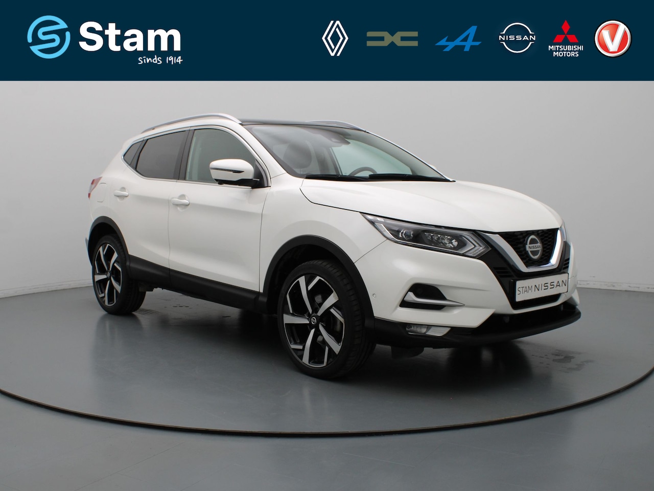 Nissan Qashqai - 140pk DIG-T Tekna 360° Camera | Adapt. Cruise | Stoel-/voorruitverw. | Panoramadak | Trekh - AutoWereld.nl