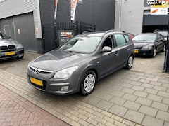 Hyundai i30 CW - 1.6 CRDi Dynamic 2e Eigenaar Trekhaak Airco NAP APK