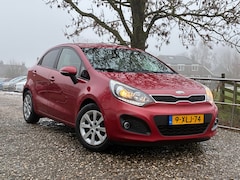 Kia Rio - 1.2 CVVT ExecutiveLine | Dealer ONDH. + 1e eigenaar + Clima + Cruise nu € 6.975,