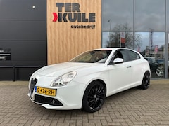 Alfa Romeo Giulietta - 1.4 T Distinctive / leder / cruise