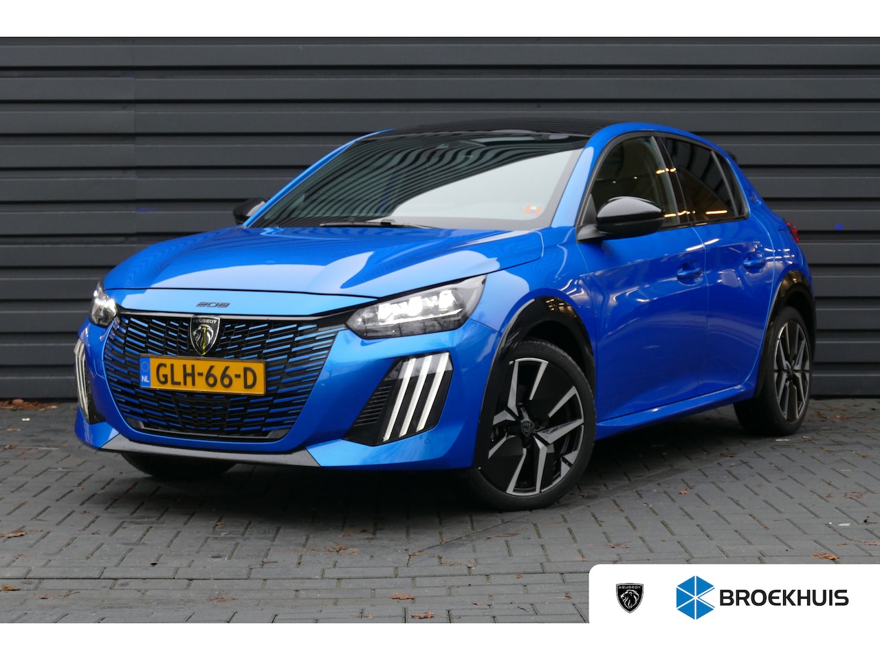 Peugeot 208 - HYBRID 100PK 5-DRS GT AUTOMAAT / NAVI / CLIMA / PDC / 17"LMV / CAMERA / PANO.DAK / KEYLESS - AutoWereld.nl