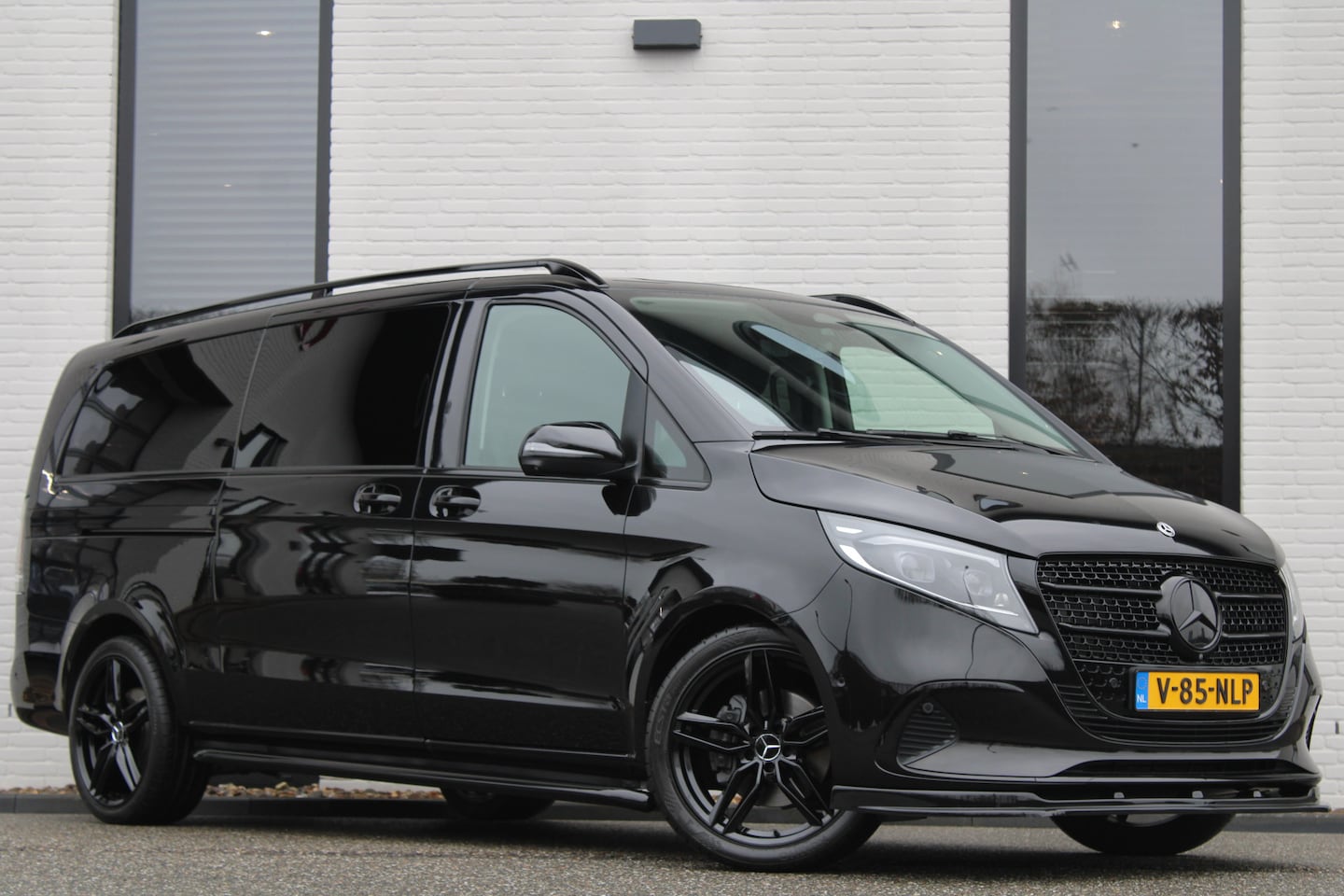 Mercedes-Benz V-klasse - 300d / XXL / DC / 2x Electrische Schuifdeur / 360 Camera / Vol Opties / NIEUWSTAAT - AutoWereld.nl