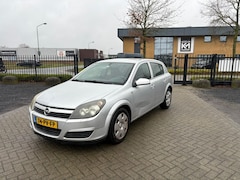 Opel Astra - 1.6 Enjoy | Airco | Cruise
