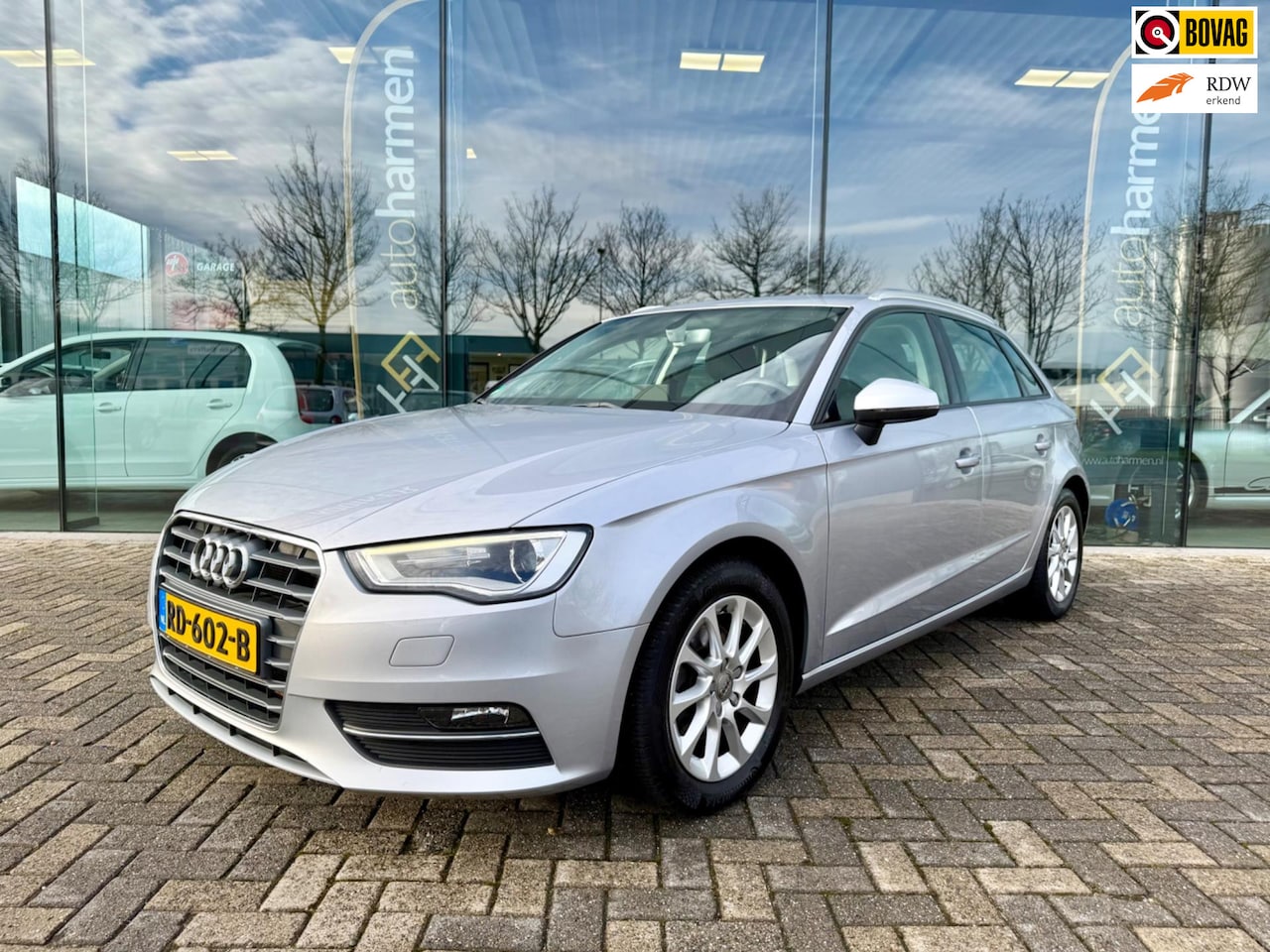 Audi A3 Sportback - 1.4 TFSI Ambition Pro Line 1.4 TFSI Ambition Pro Line, D&M premium sound - AutoWereld.nl