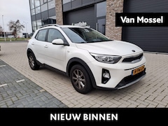 Kia Stonic - 1.0 T-GDi DynamicLine | Extra Velgen/Banden Set | Trekhaak | Automatische Verlichting | Cr