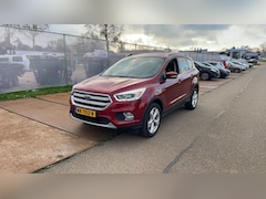 Ford Kuga - 1.5 EcoBoost Titanium 150pk Vol Leder | Navigatie | Stuurverwarming