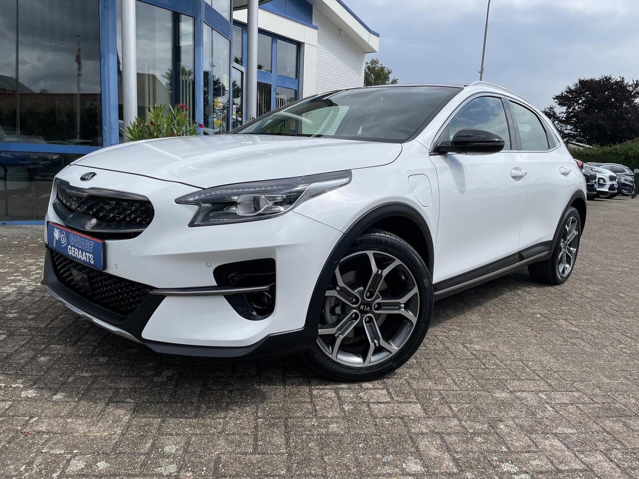 Kia XCeed - 1.6 GDi PHEV DynamicPlusLine | 10 jaar garantie, Trekhaak, Schuifdak, Dealer onderhouden, - AutoWereld.nl