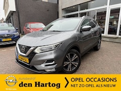 Nissan Qashqai - 1.2 N-Connecta Trekhaak/Navi/Panoramadak/Winterbanden set