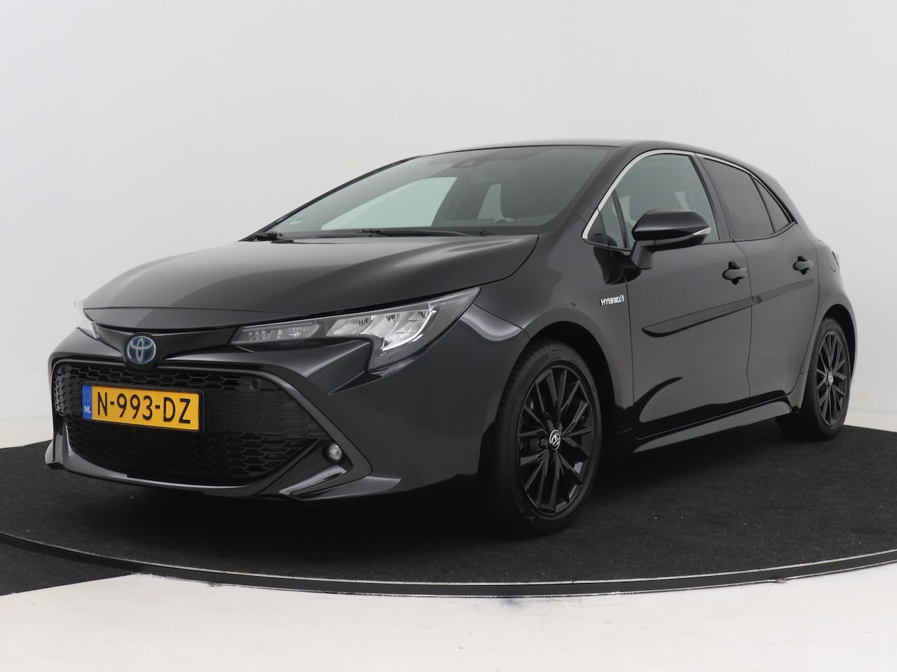 Toyota Corolla - 1.8 Hybrid Dynamic Trekhaak | Parkeersensoren voor - AutoWereld.nl